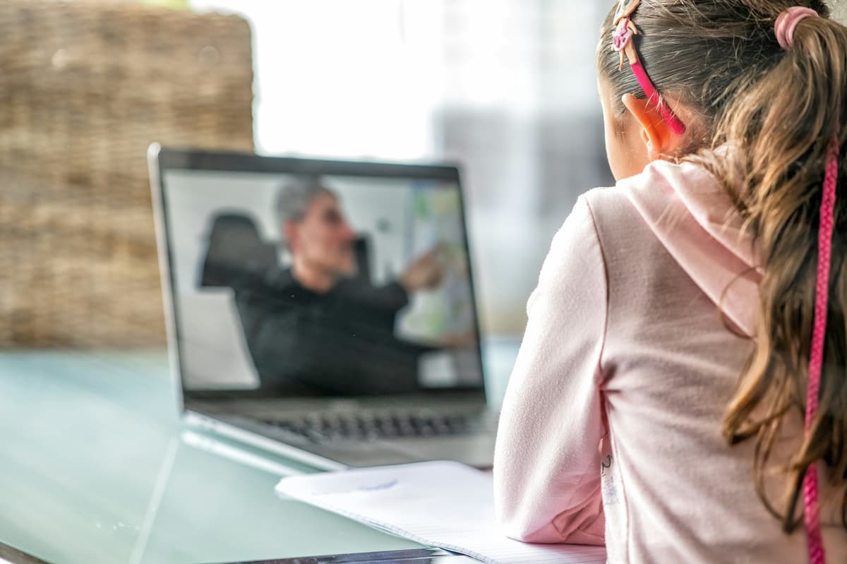 Effective remote learning workspace setup